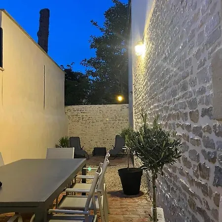 L'atelier Байе